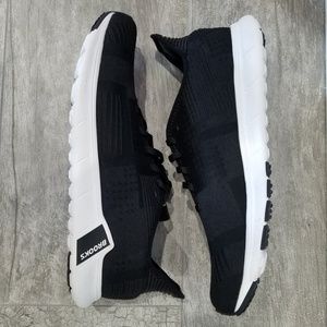 *New* Brooks Pure Beat - Women' Black Running Shoe